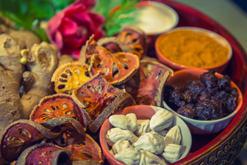 Why Ayurveda Prefers Nabhi Therapy: The Ancient Wellness Practice Making a Modern Comeback